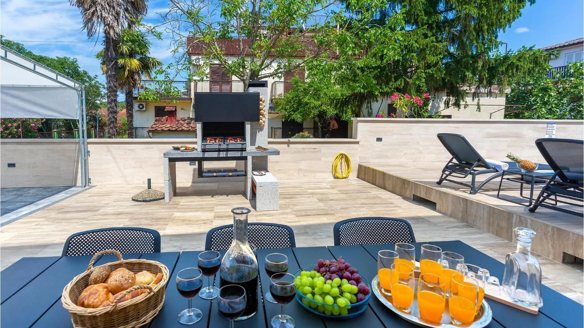 Amazing Apartment In Malinska With Wifi