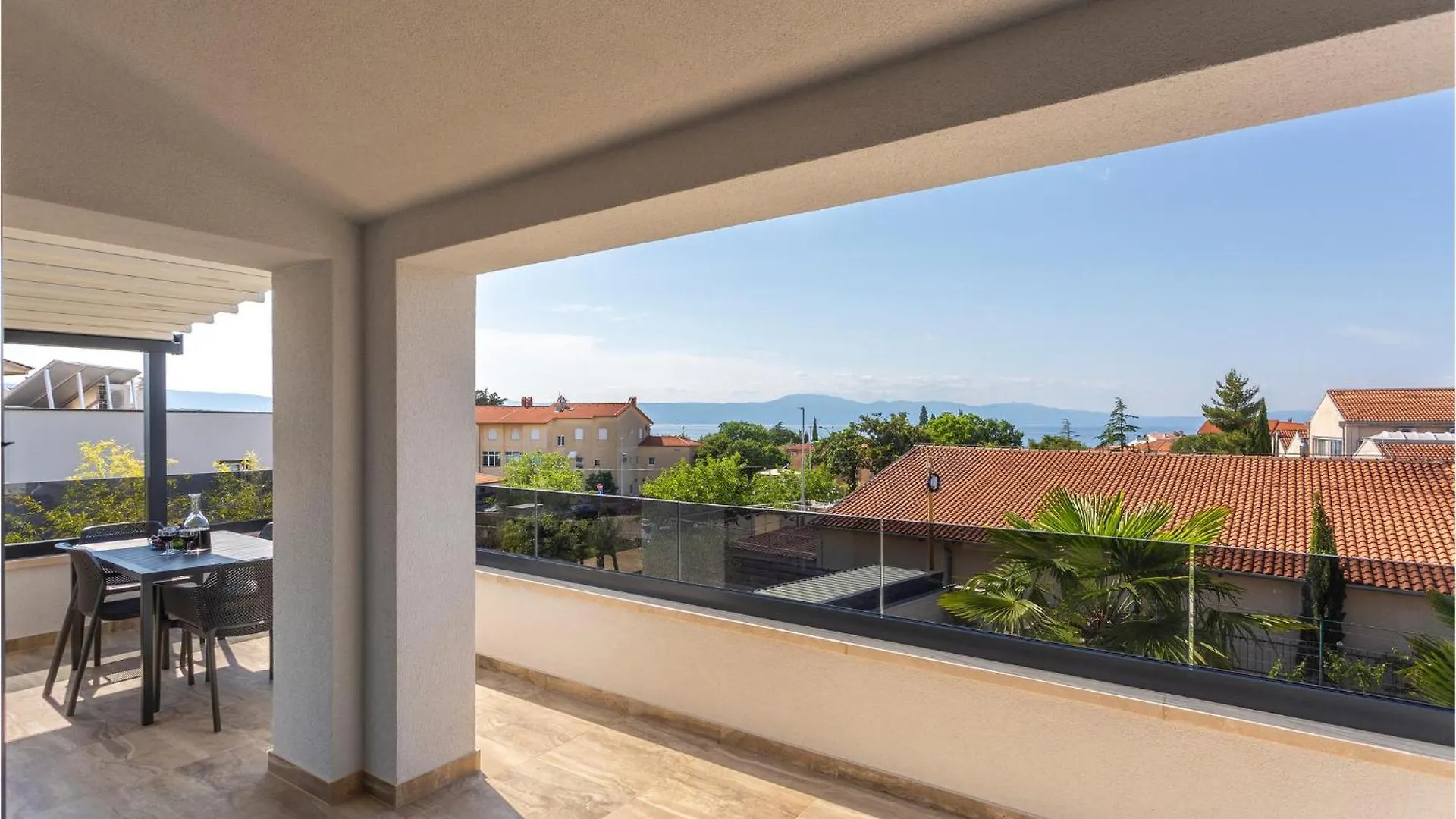 Amazing Apartment In Malinska With Wifi